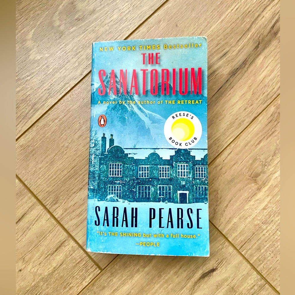 📚 (3/$15) The Sanatorium by Sarah Pearse